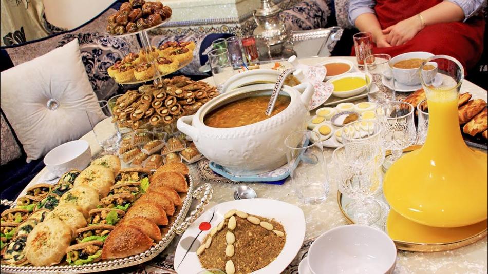 مائدة رمضان